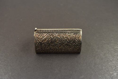 Dose silber verziert und - silber,