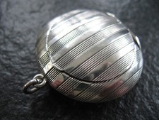 Pillendose Silber 800